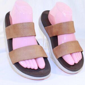 FitFlop Size 7 Tan LOOSH Leather Slide Sandals Backless Two Strap Shoes 520-017
